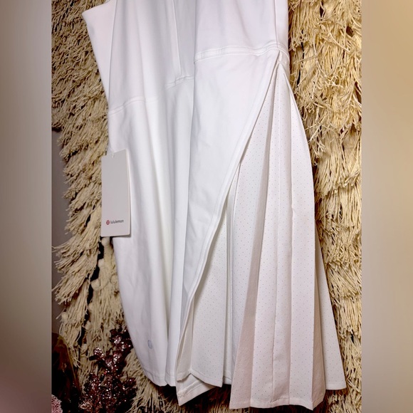 Lululemon•Nulux Asymmetrical Tennis Dress✨BNWT✨High Neck Pleated Pockets•size 8 - Picture 7 of 16